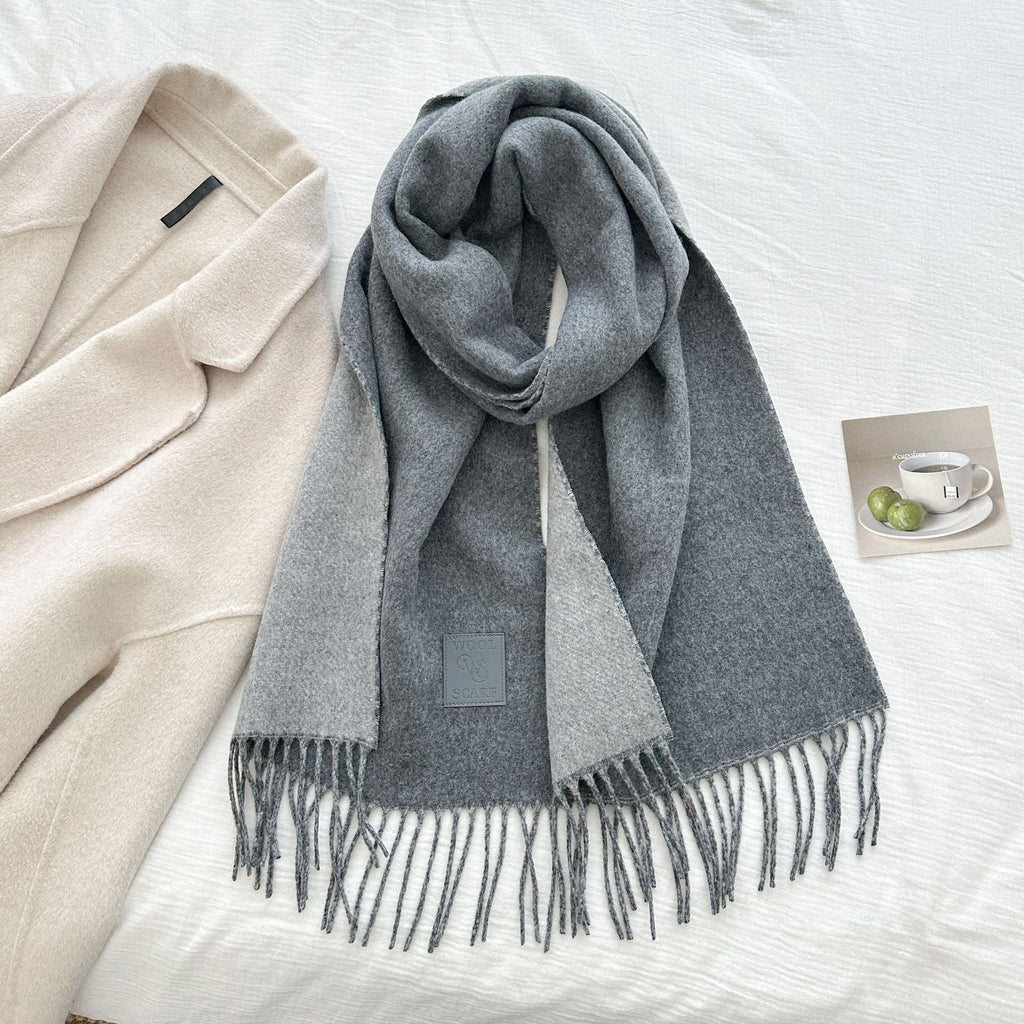 The Dual-Tone Heritage Wool Scarf