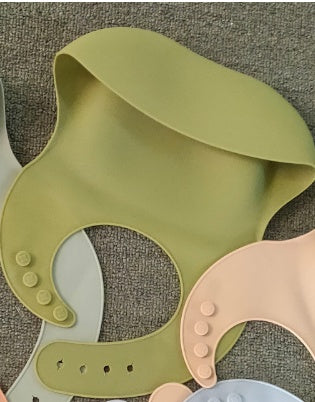 The Vora Sprout Ultra-Soft Silicone Bib
