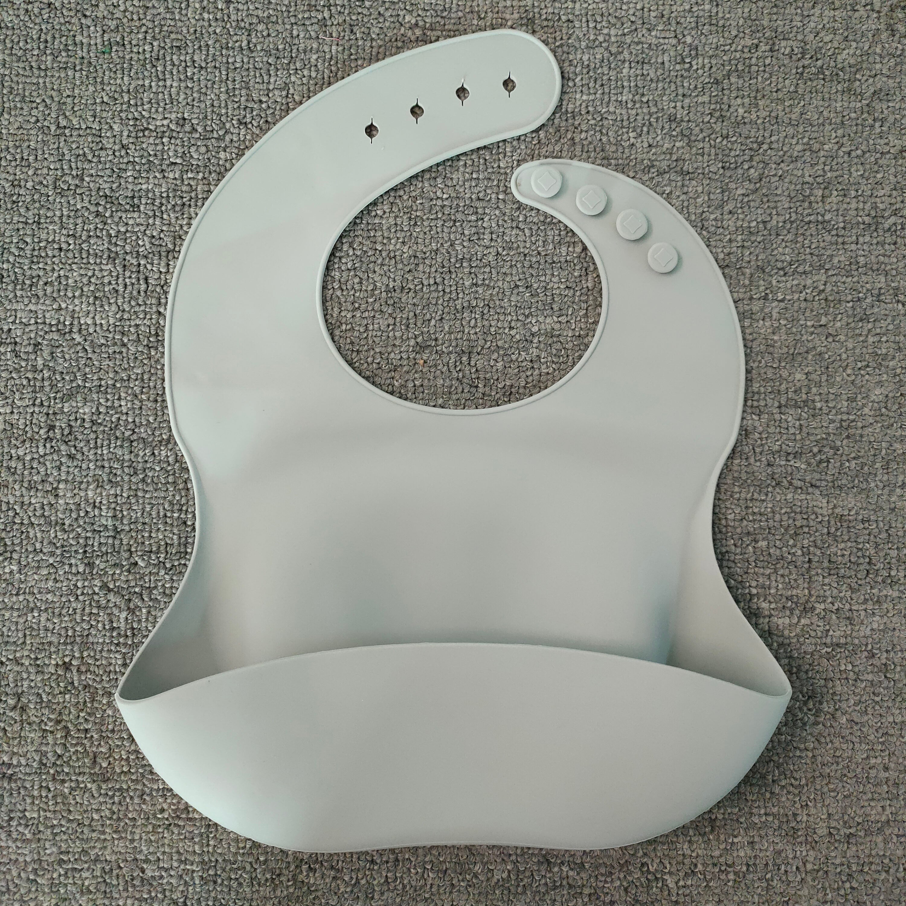 The Vora Sprout Ultra-Soft Silicone Bib