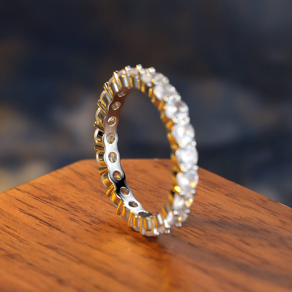 The Aura Geometric Ring